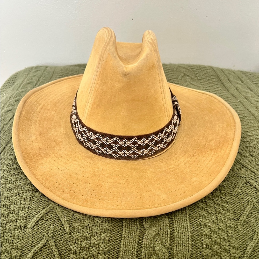 Vintage suede tan cowboy hat